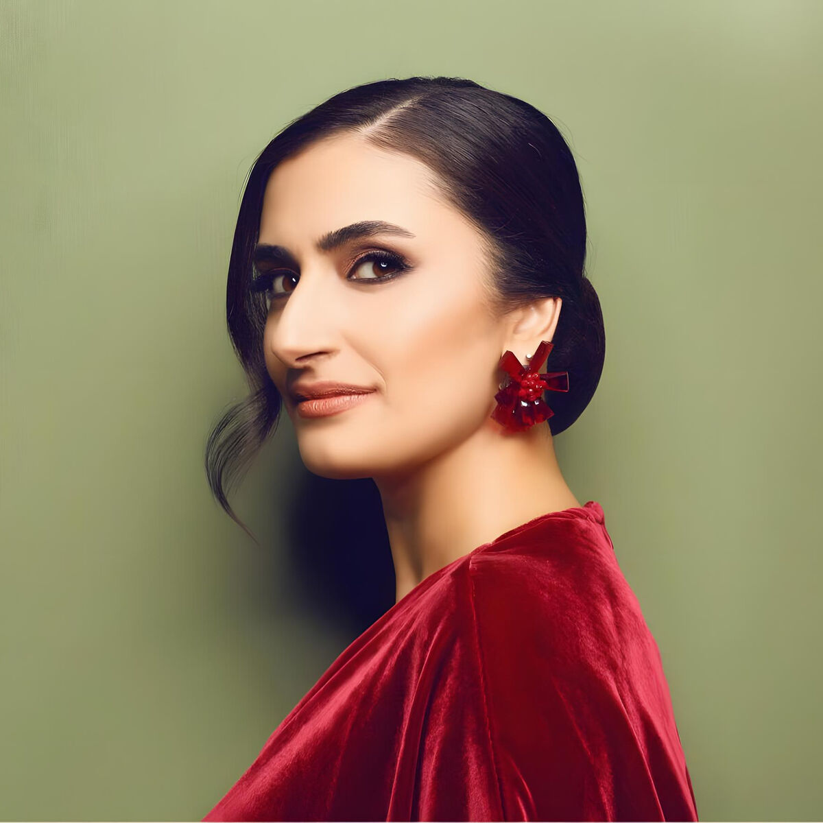 Özge Öz