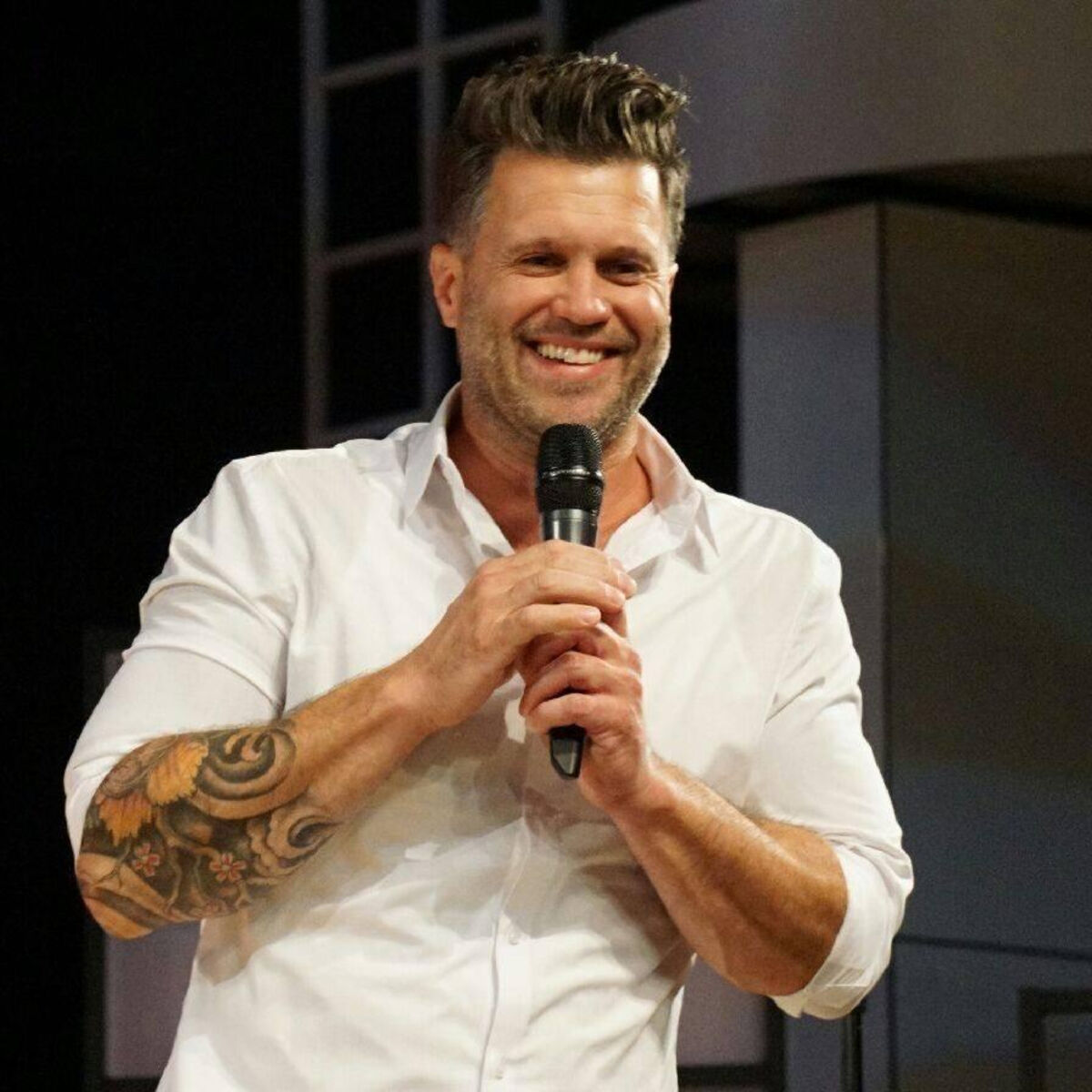 Artist picture of Wess Morgan