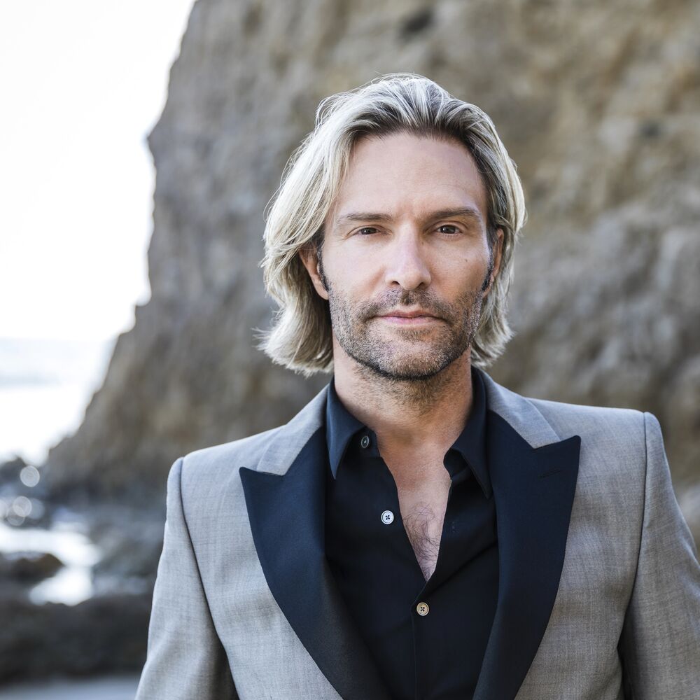 Picture of Eric Whitacre