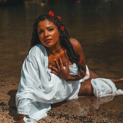 Picture of Roxane