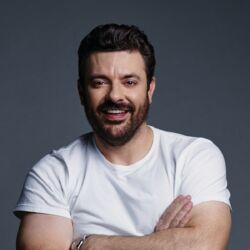 Picture of Chris Young