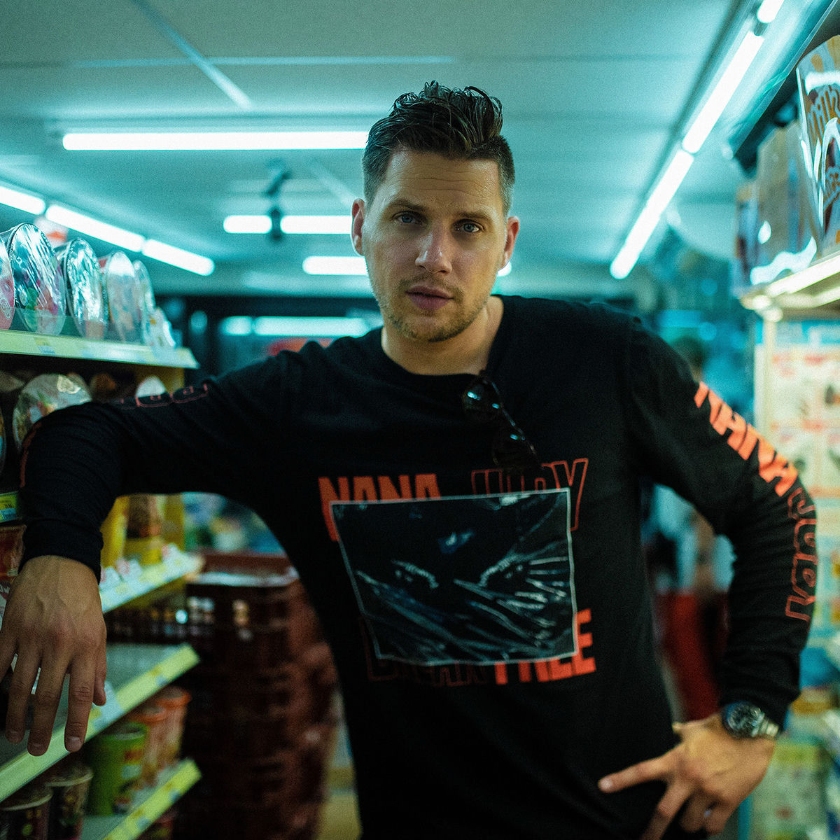 Artist picture of LNY TNZ