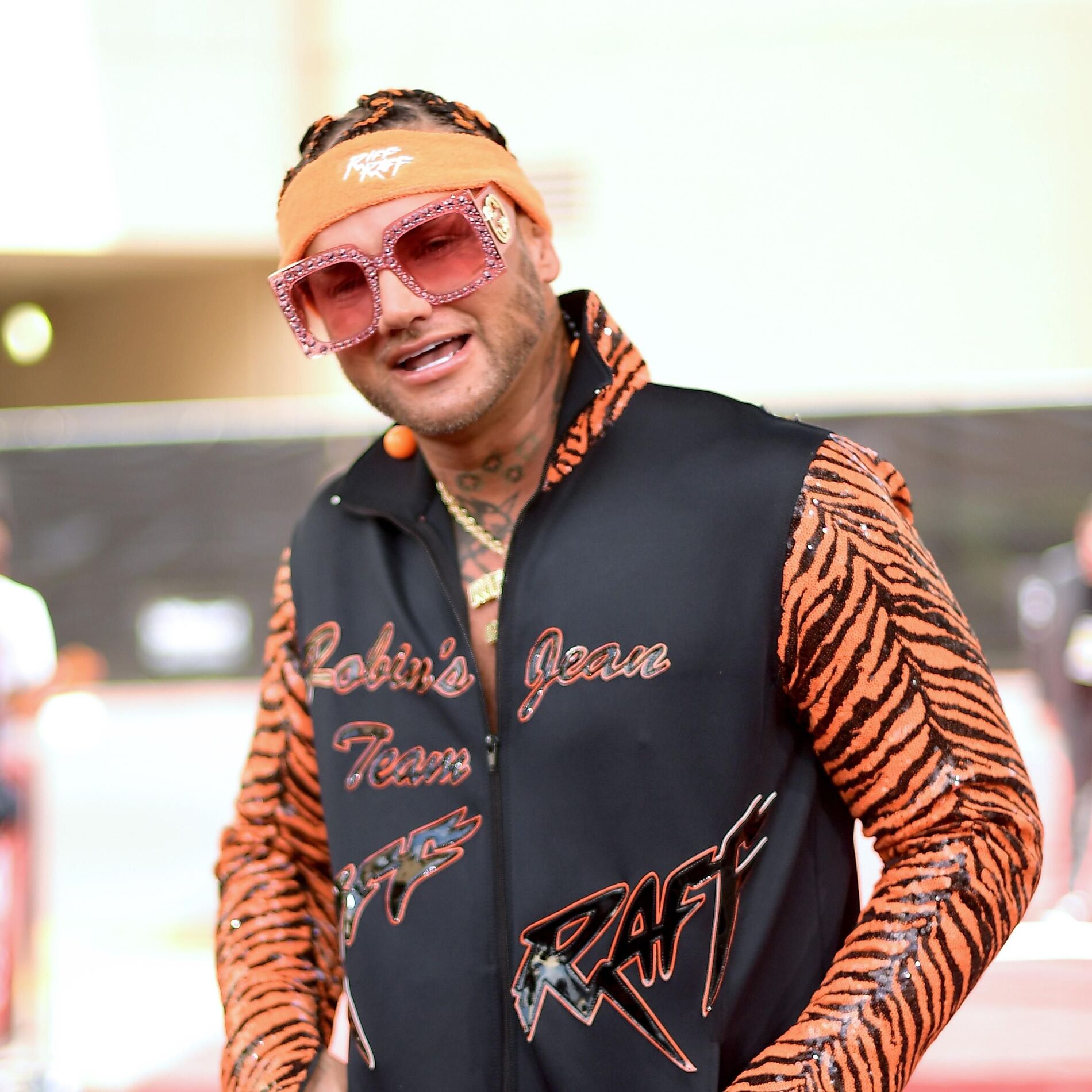 Artist picture of Riff Raff