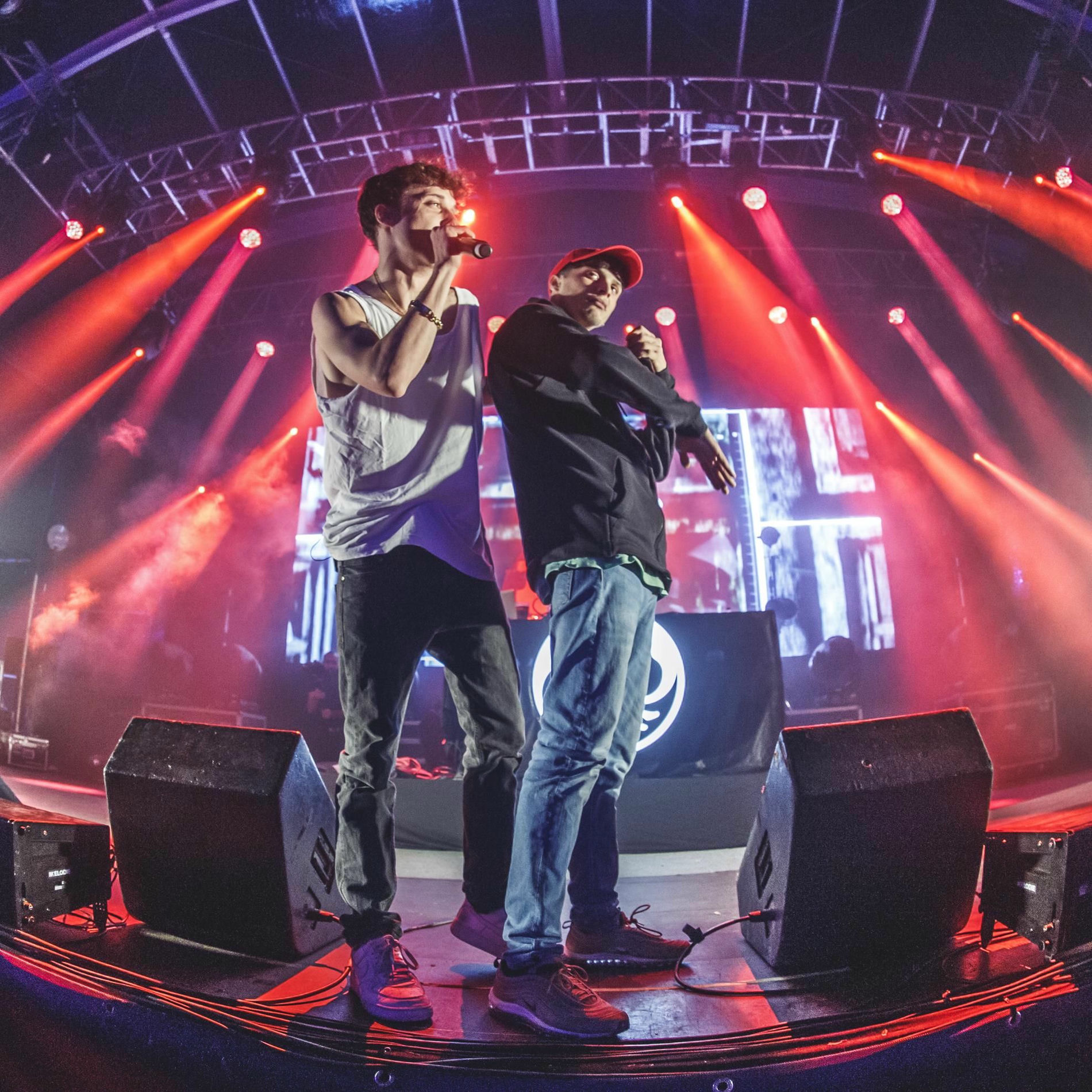 Artist picture of Ayax y Prok