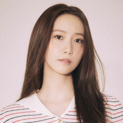 Picture of YOONA