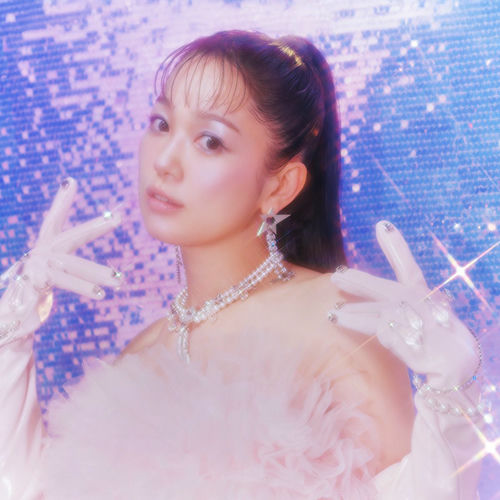 s@@ya (^ ^)さん専用  お取り置き中 西野カナ アルバム Amazon.co.jp: Thank you, Love(初回生産限定盤) - 西野カナ