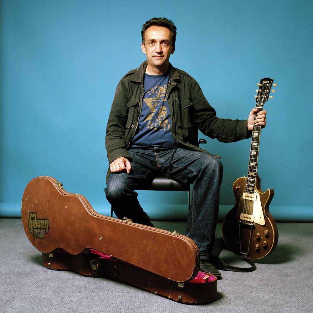 Picture of Justin Adams