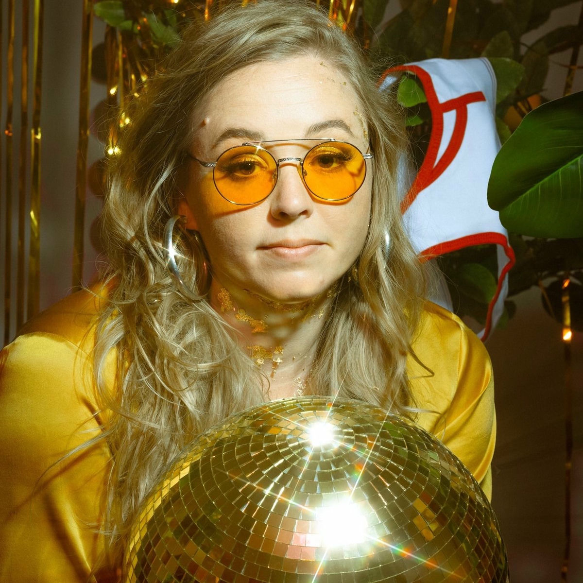 Artist picture of Sir Woman