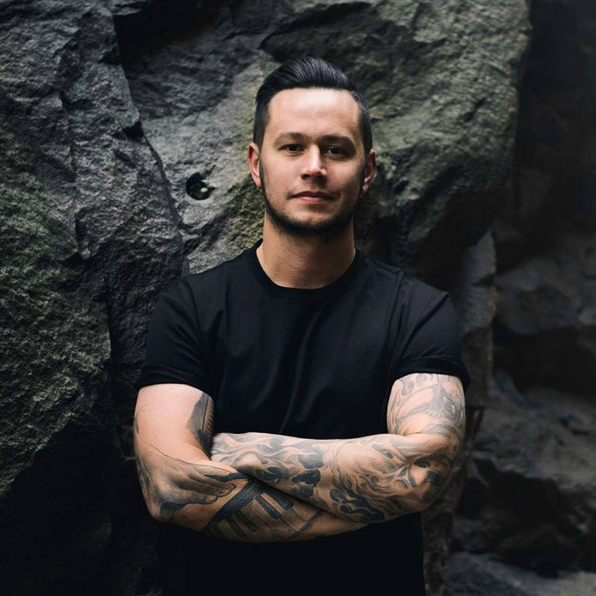 Artist picture of Mike Perry