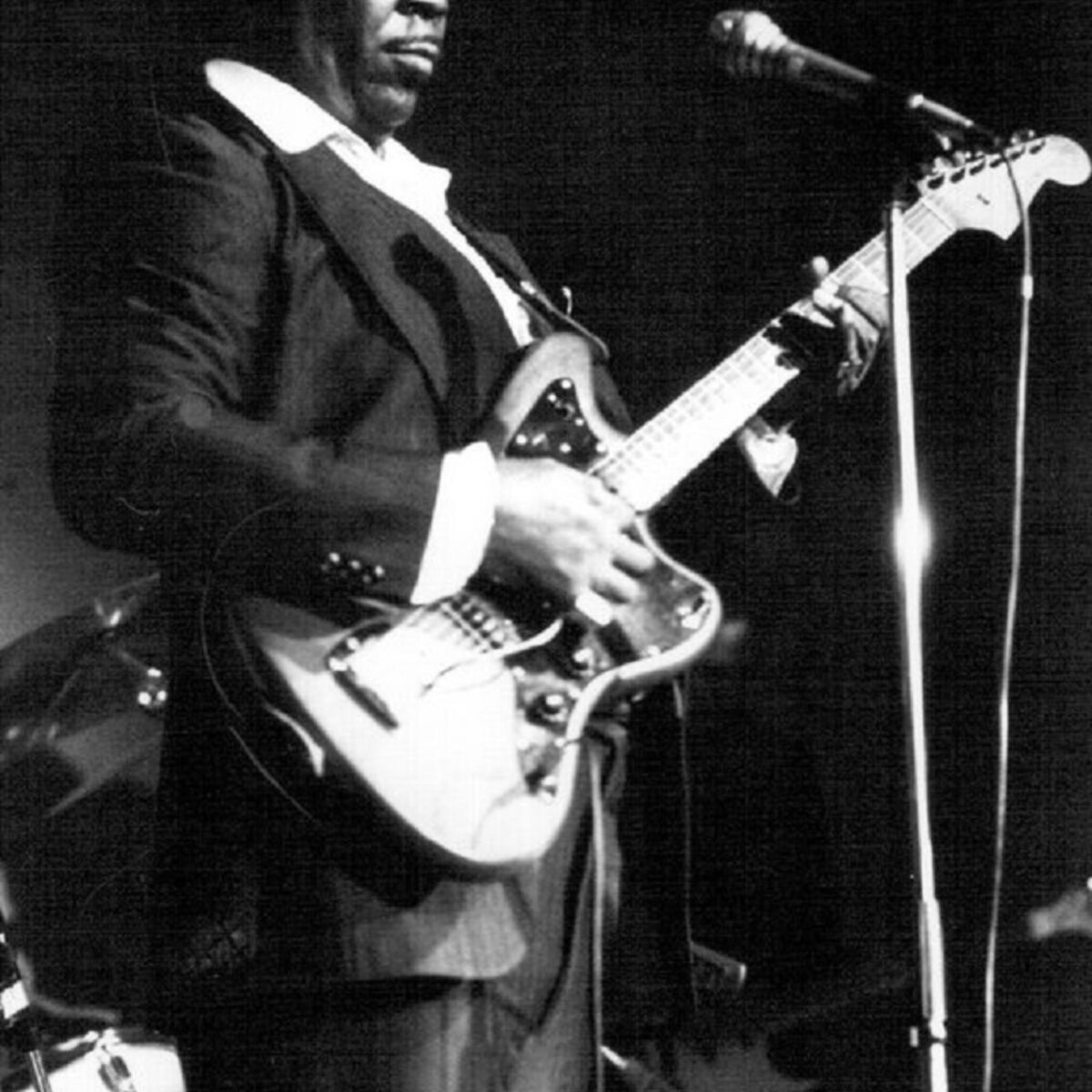 Larry Davis: albums, songs, concerts | Deezer