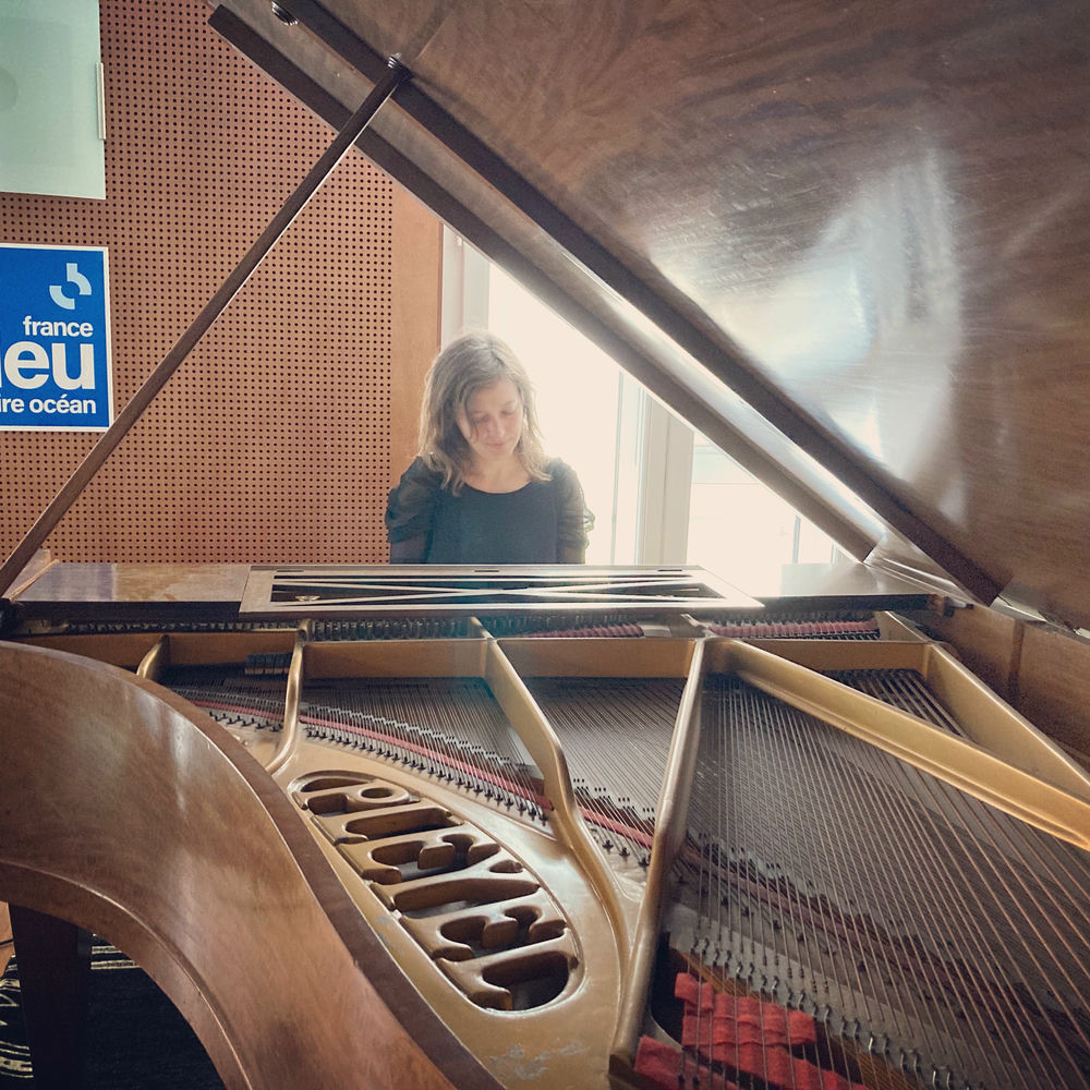 Photo de l'artiste June Caravel