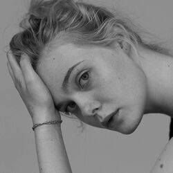 Picture of Elle Fanning