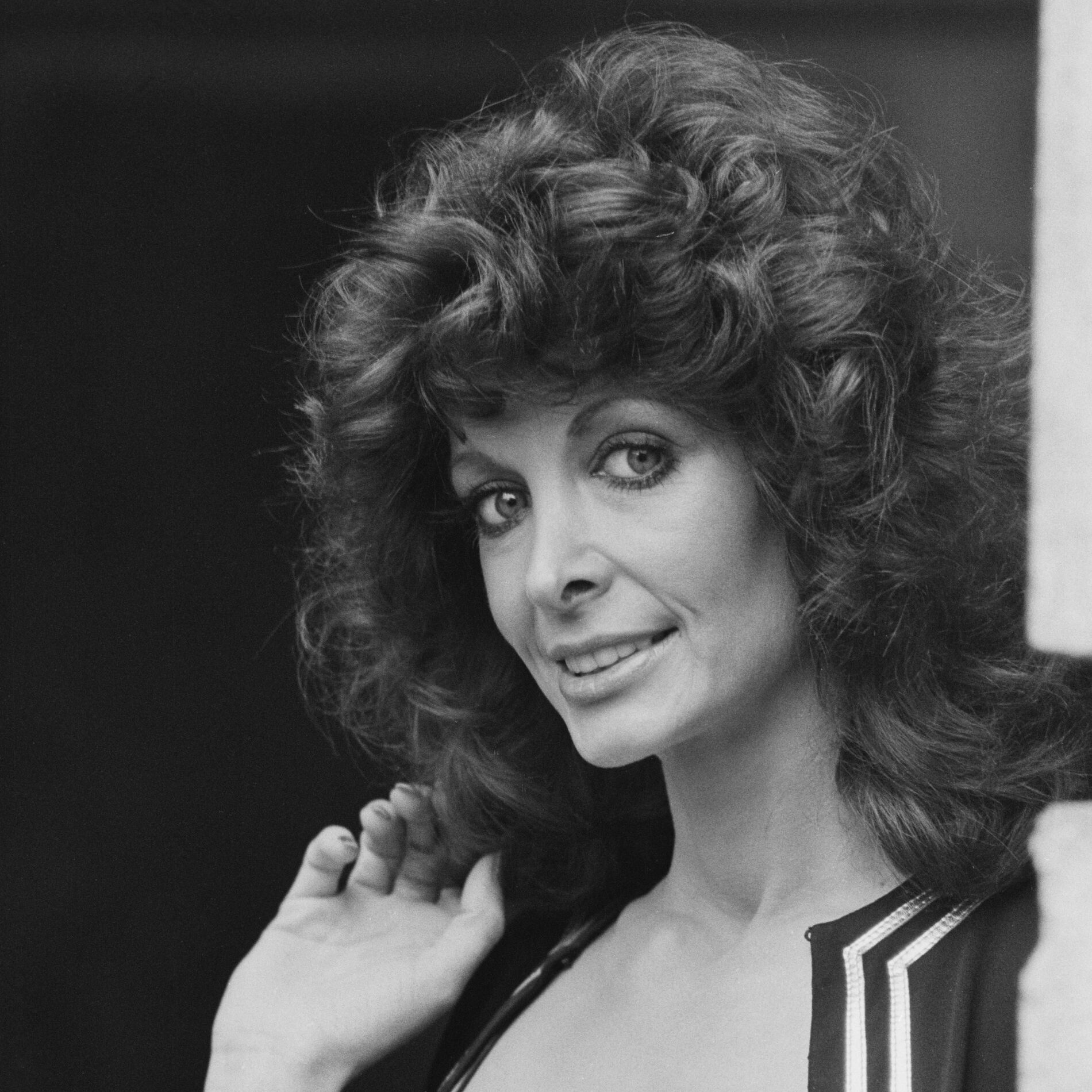 Artist picture of Marti Caine