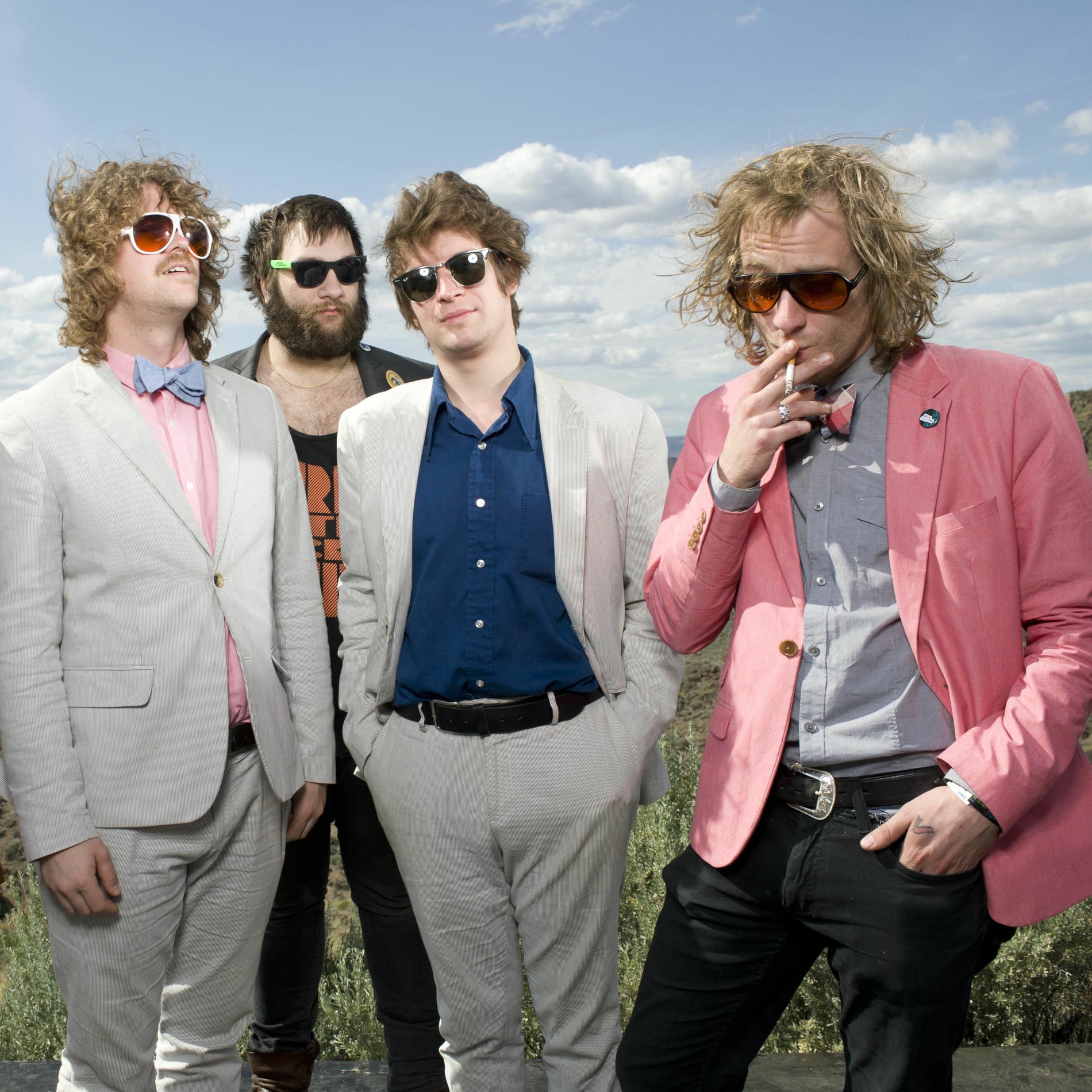 Artist picture of Deer Tick