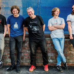 Picture of Michael Head & The Red Elastic Band