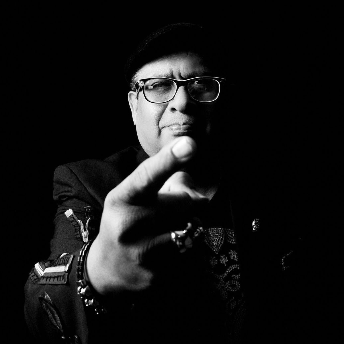 Armando Palomas