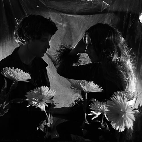 Beach House: albums, songs, concerts | Deezer