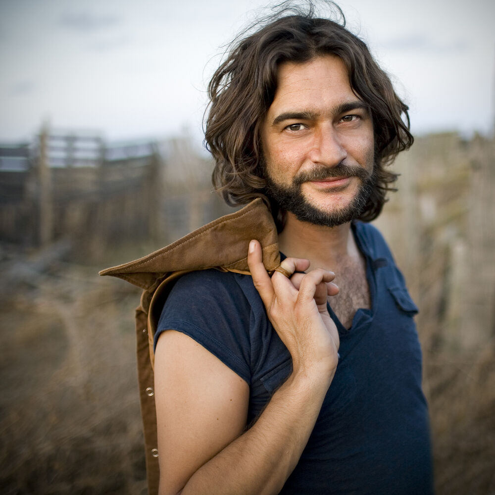 Picture of Quique González