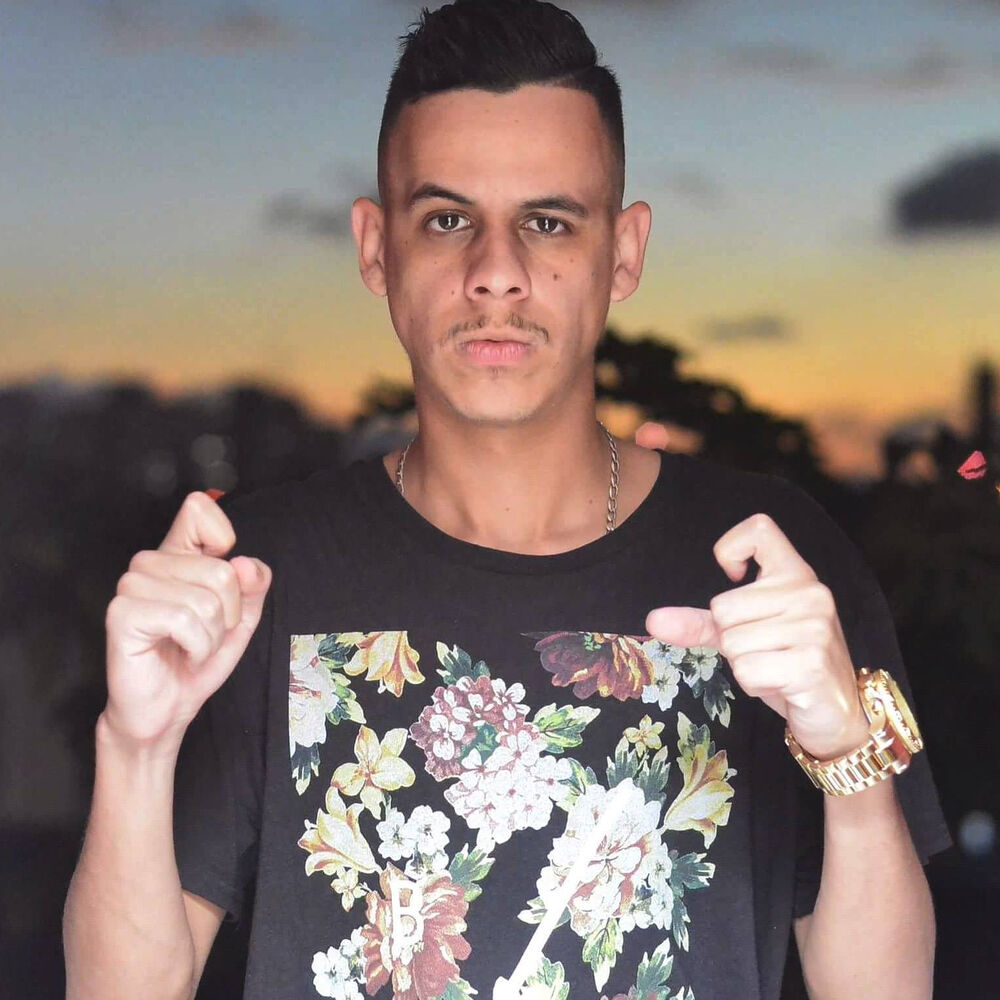 Picture of DJ Mano Lost