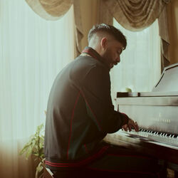 Picture of Jon Bellion