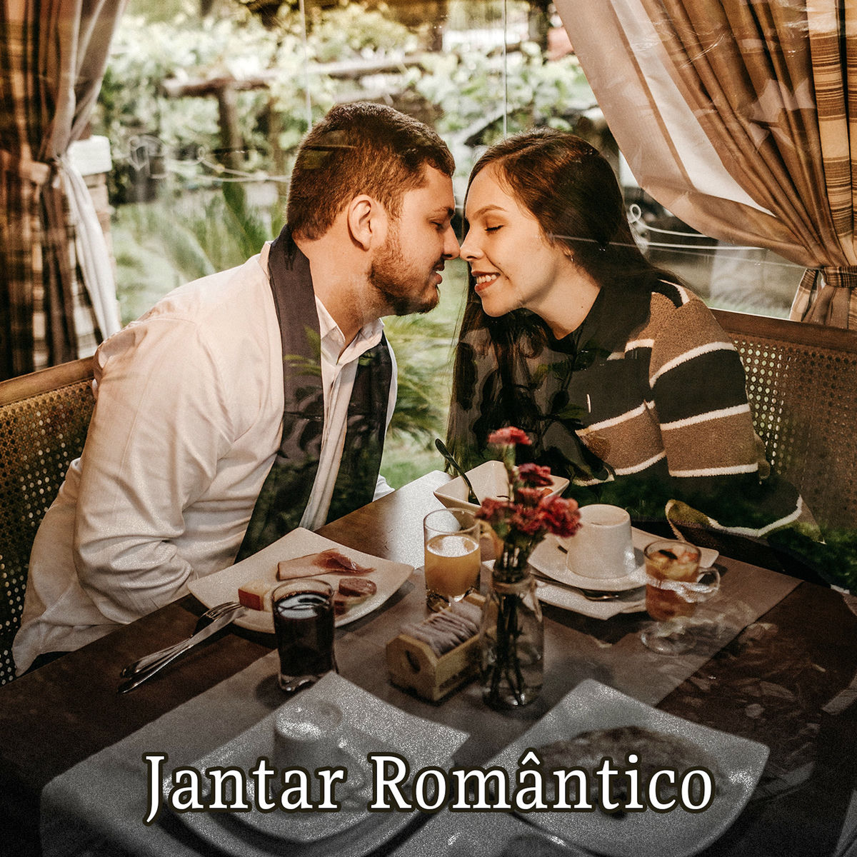 Artist picture of RW Instrumental para o jantar