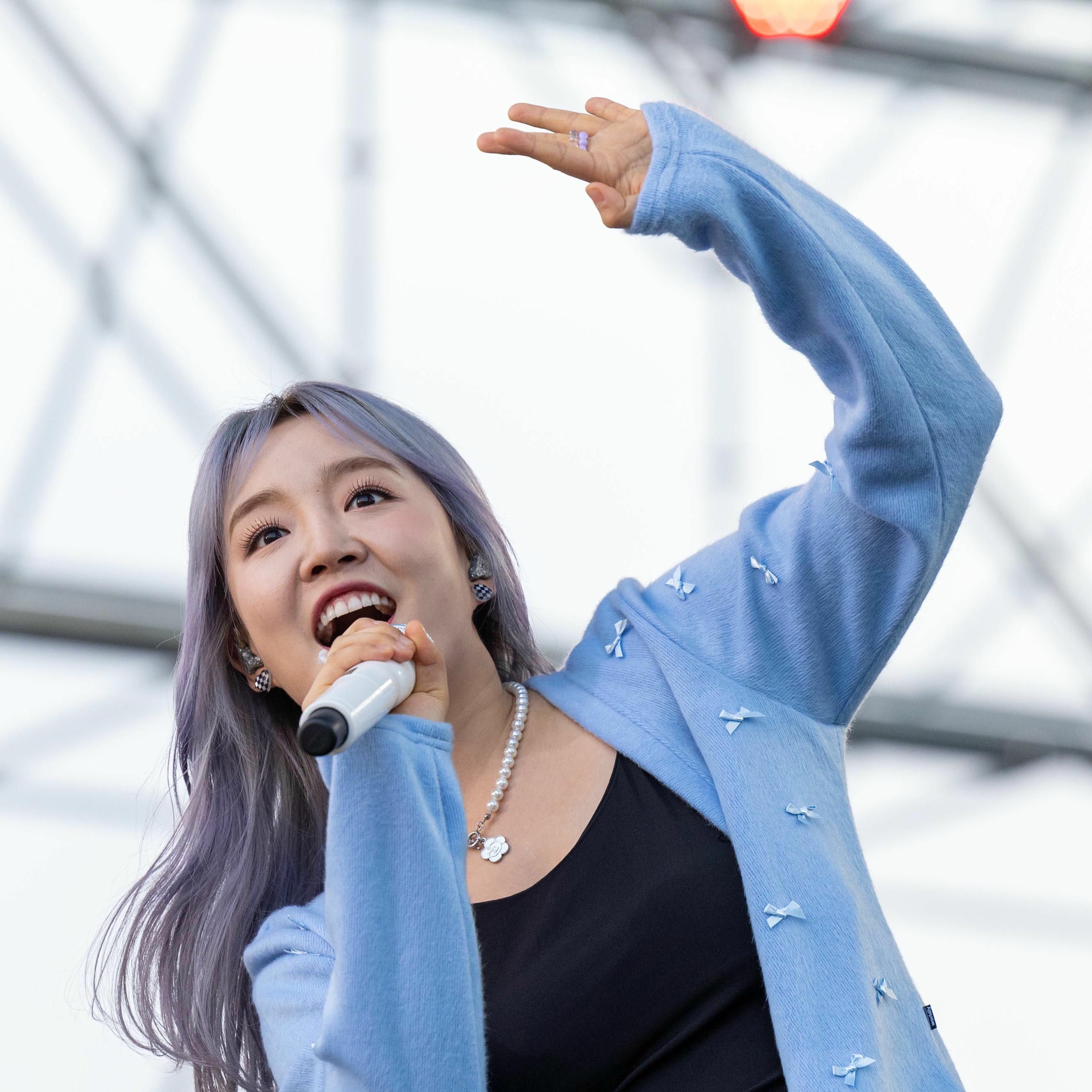 ユンナ: アルバム、曲、コンサート | Deezer