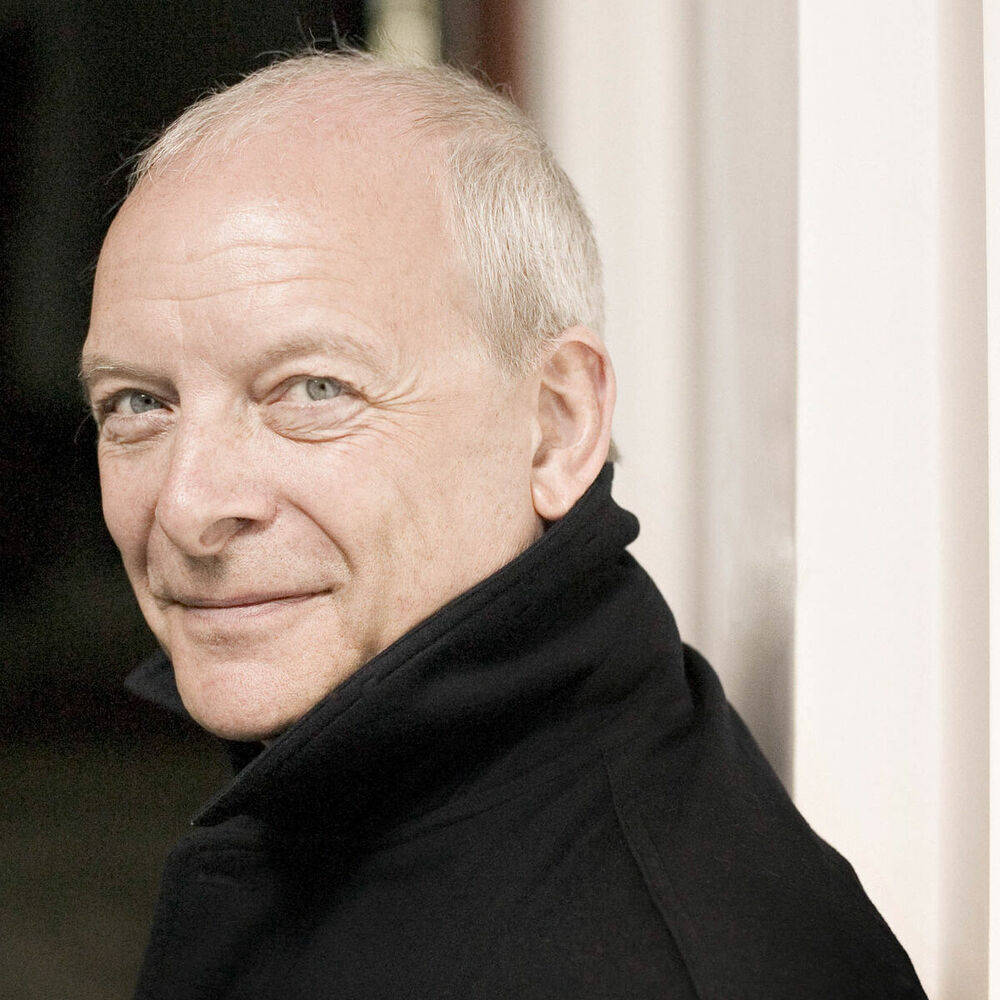 Picture of Christopher Hogwood
