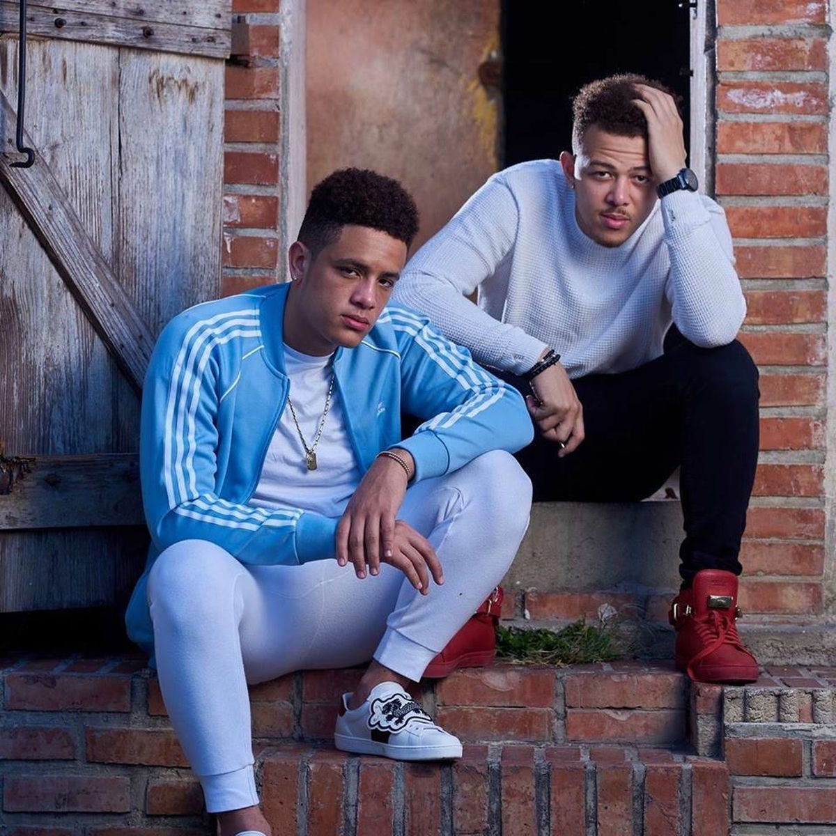 Artist picture of Dro X Yani