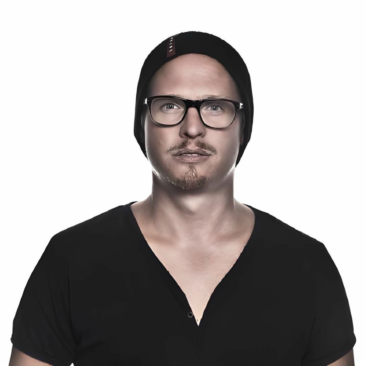 Artist picture of Mark Bale