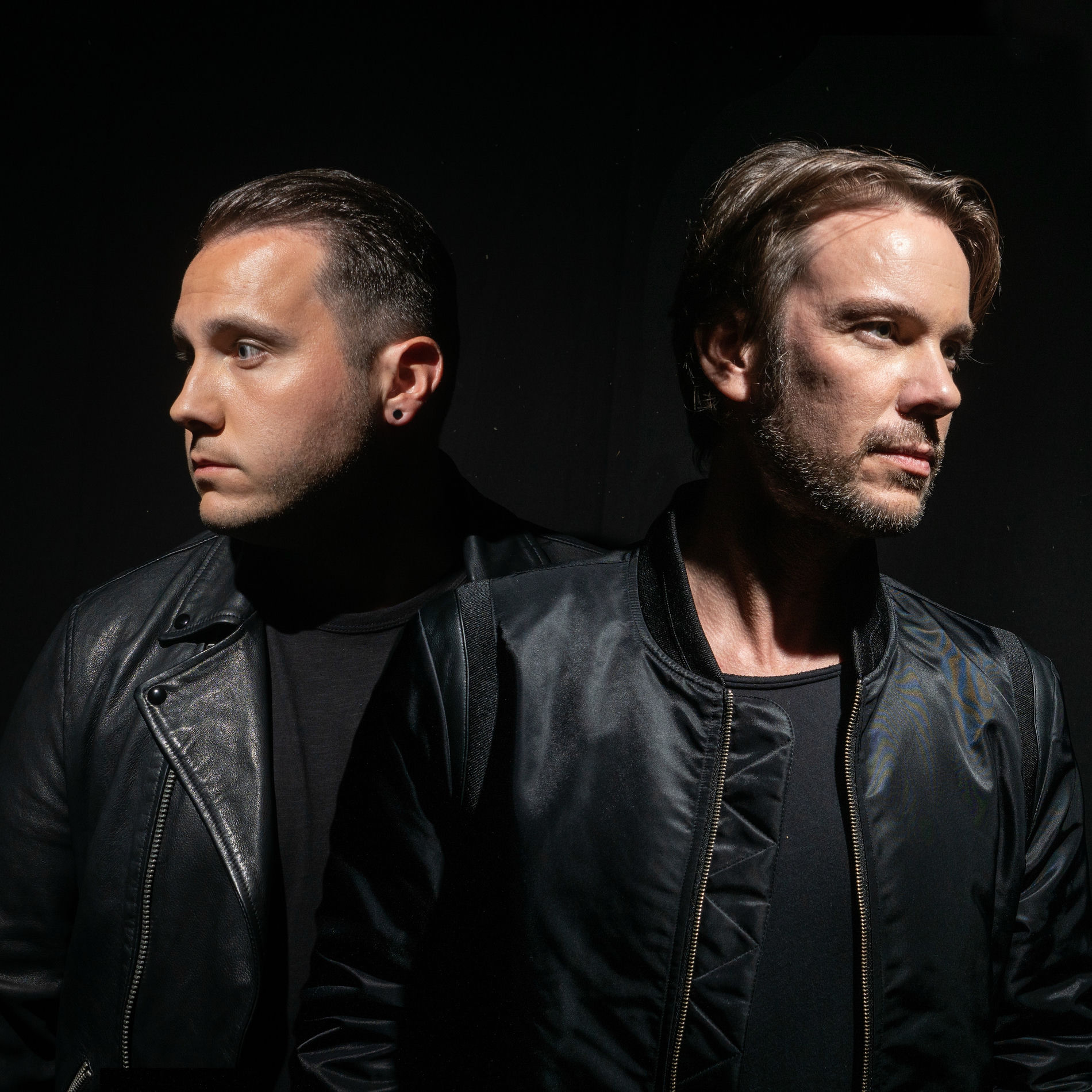 Artist picture of M-22