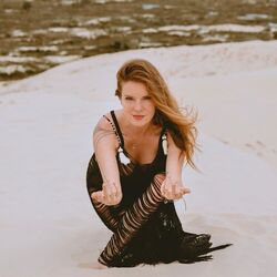 Picture of Carolina Cor