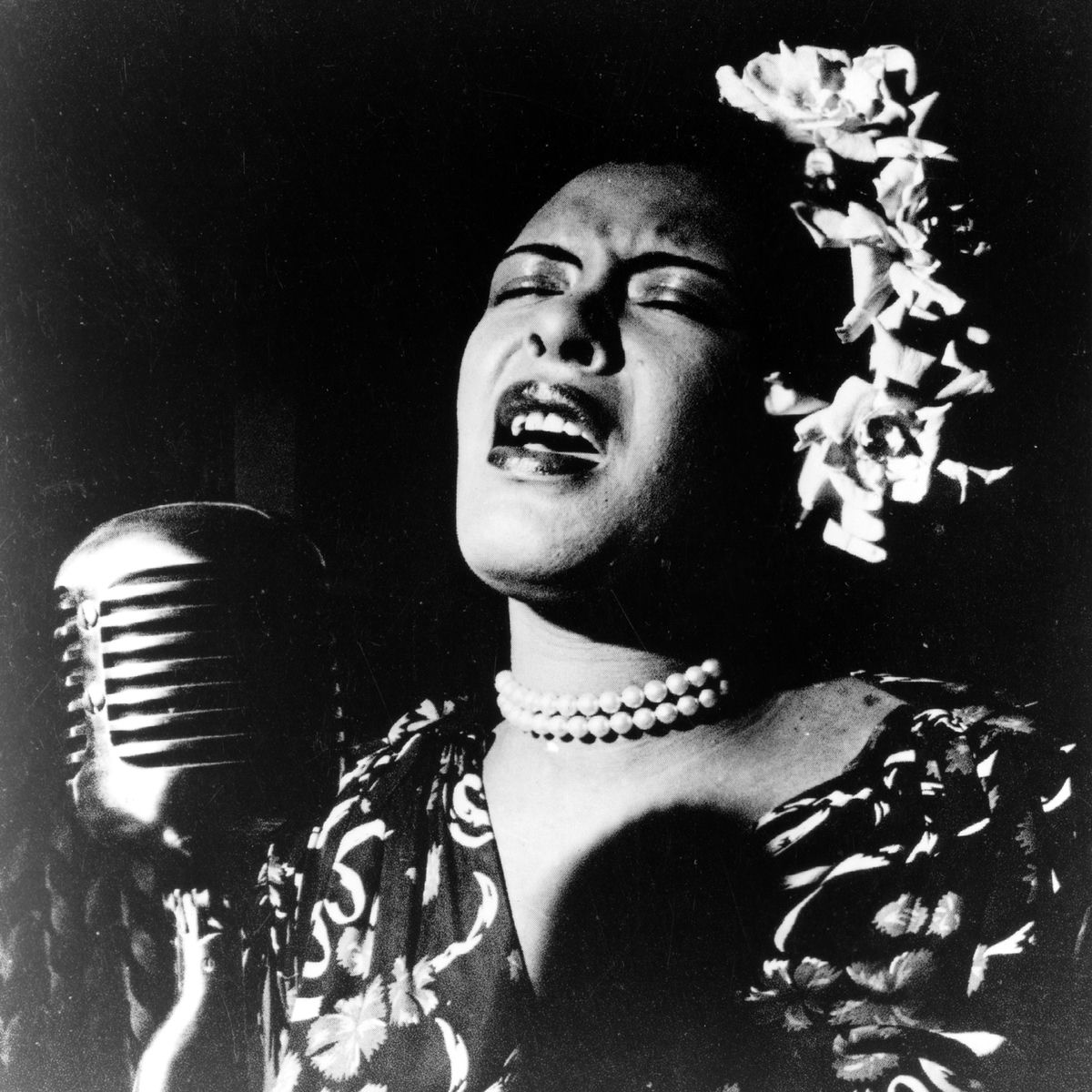 Artist picture of Billie Holiday & Her Orchestra