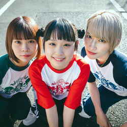Picture of saba sister
