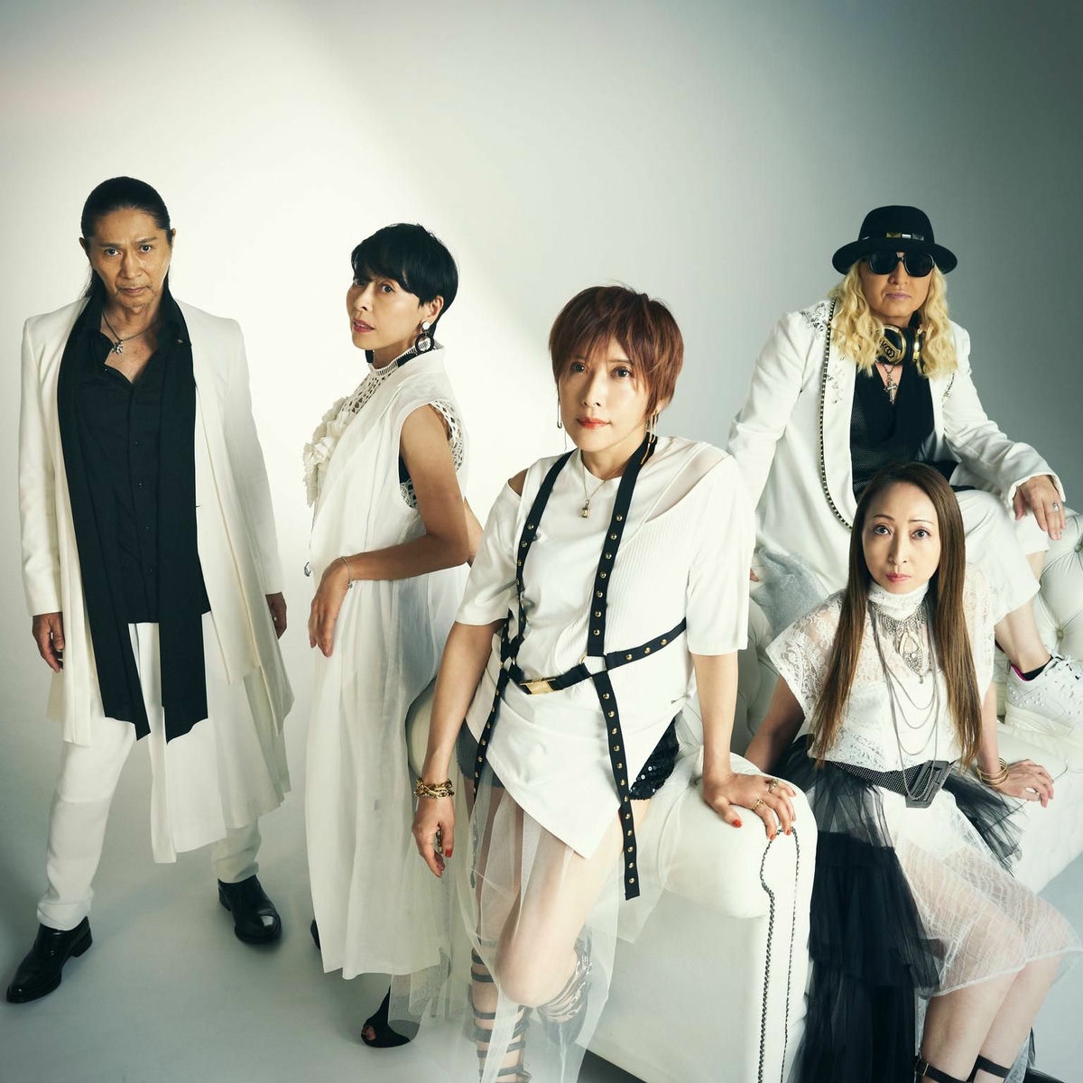 ミュージック TRF BRAND NEW TOMORROW in TOKYO DOME Amazon.co.jp: BRAND NEW TOMORROW in TOKYO DOME-Presentation