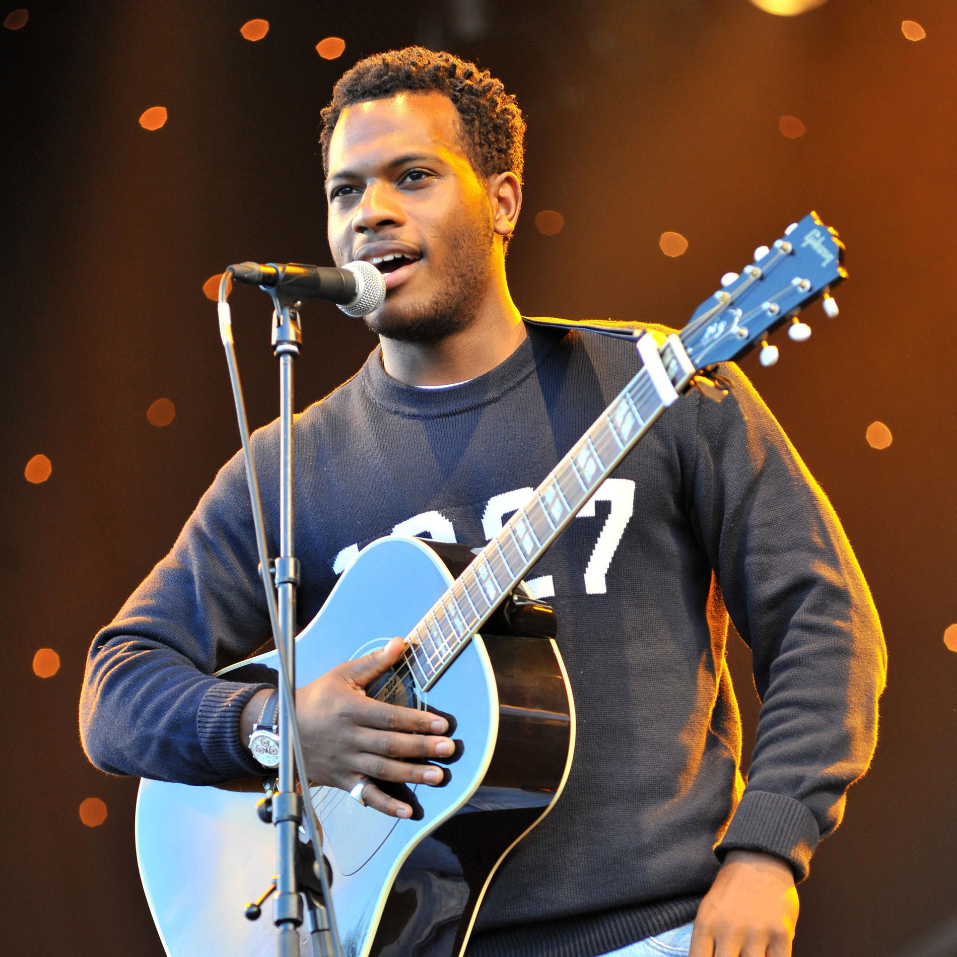 Artist picture of Josh Osho