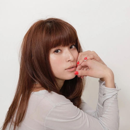 上原多香子: albums, songs, concerts | Deezer
