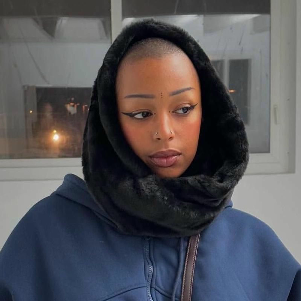 Artist picture of LYNN