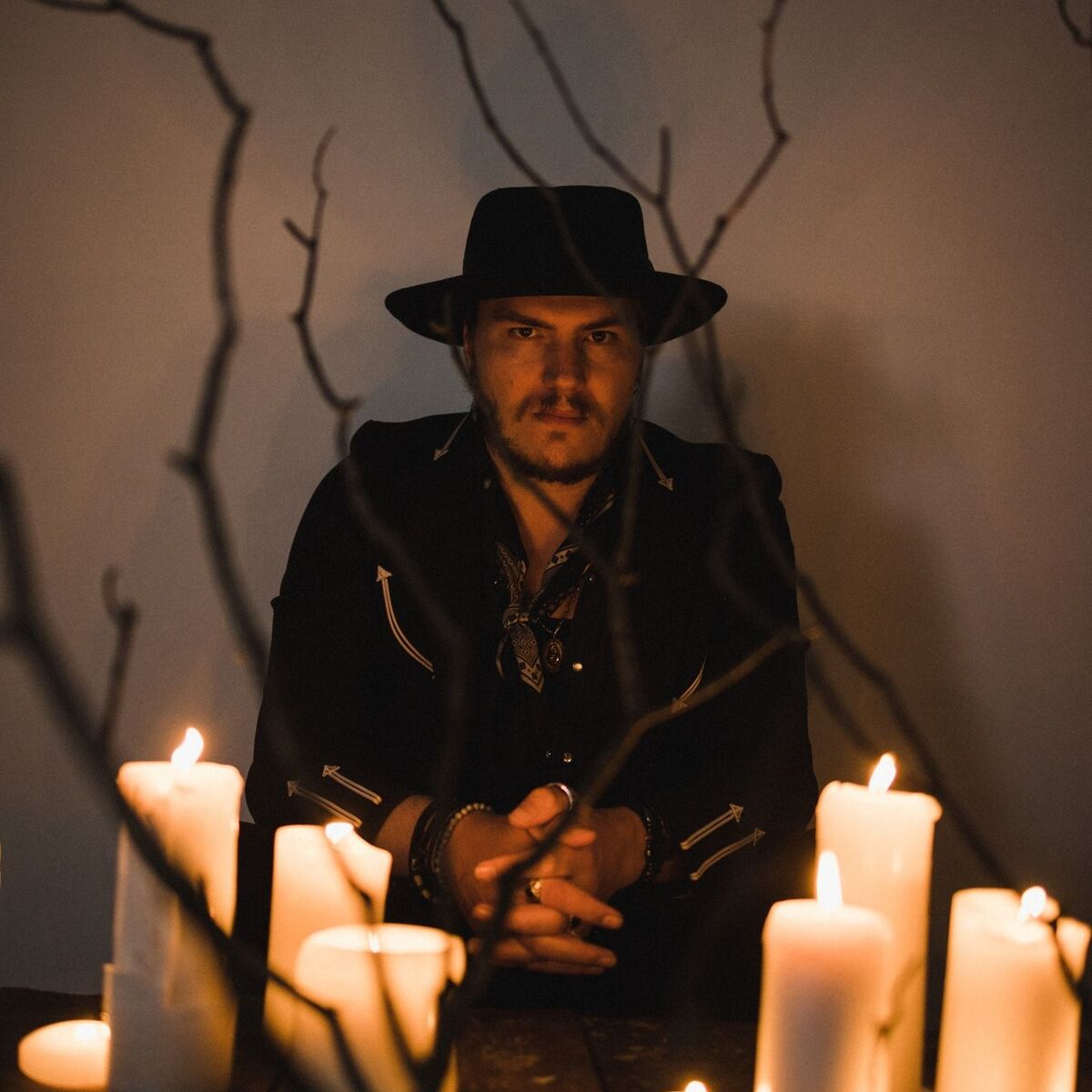 Artist picture of Dylan LeBlanc
