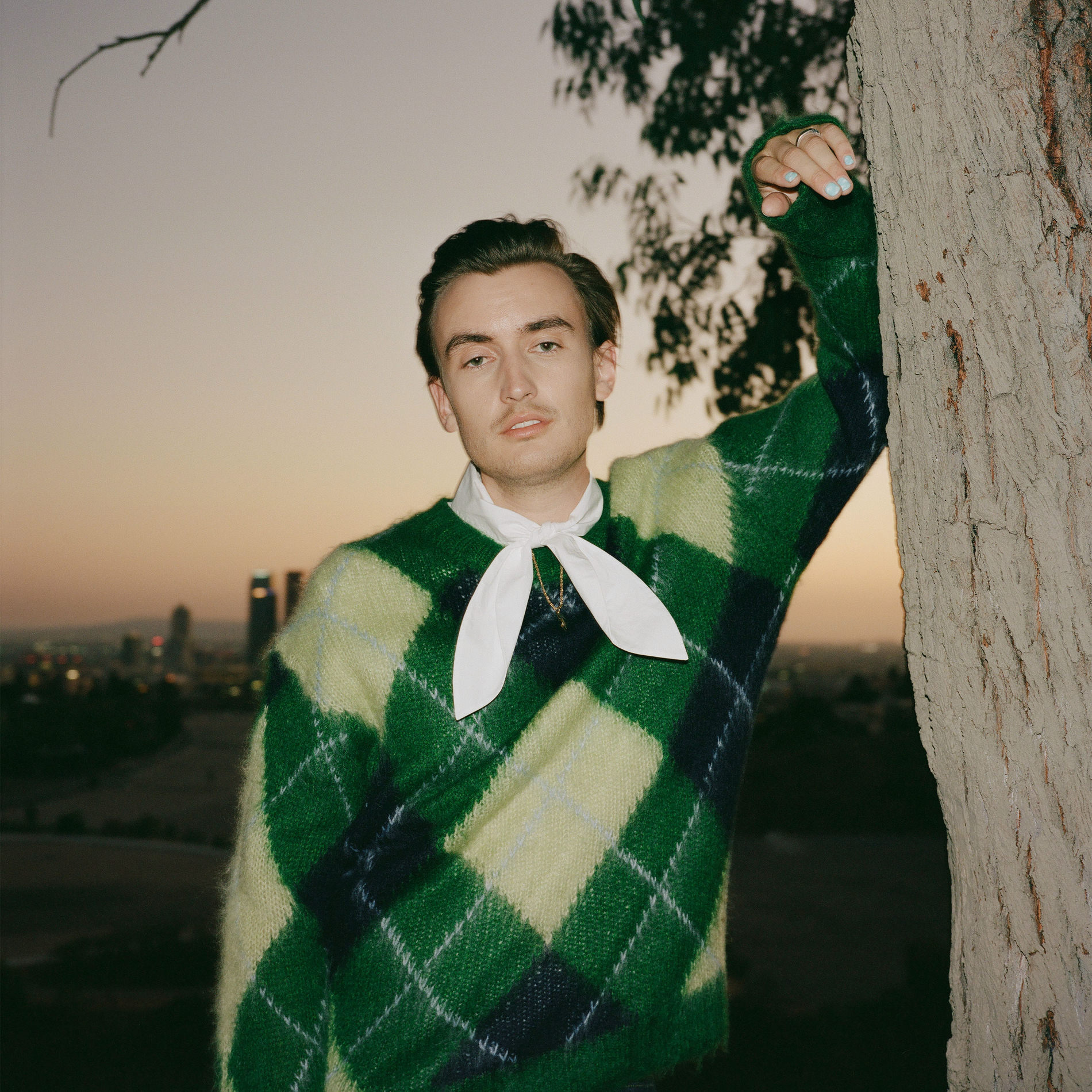 Artist picture of Gnash