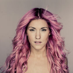 Picture of Jannika B