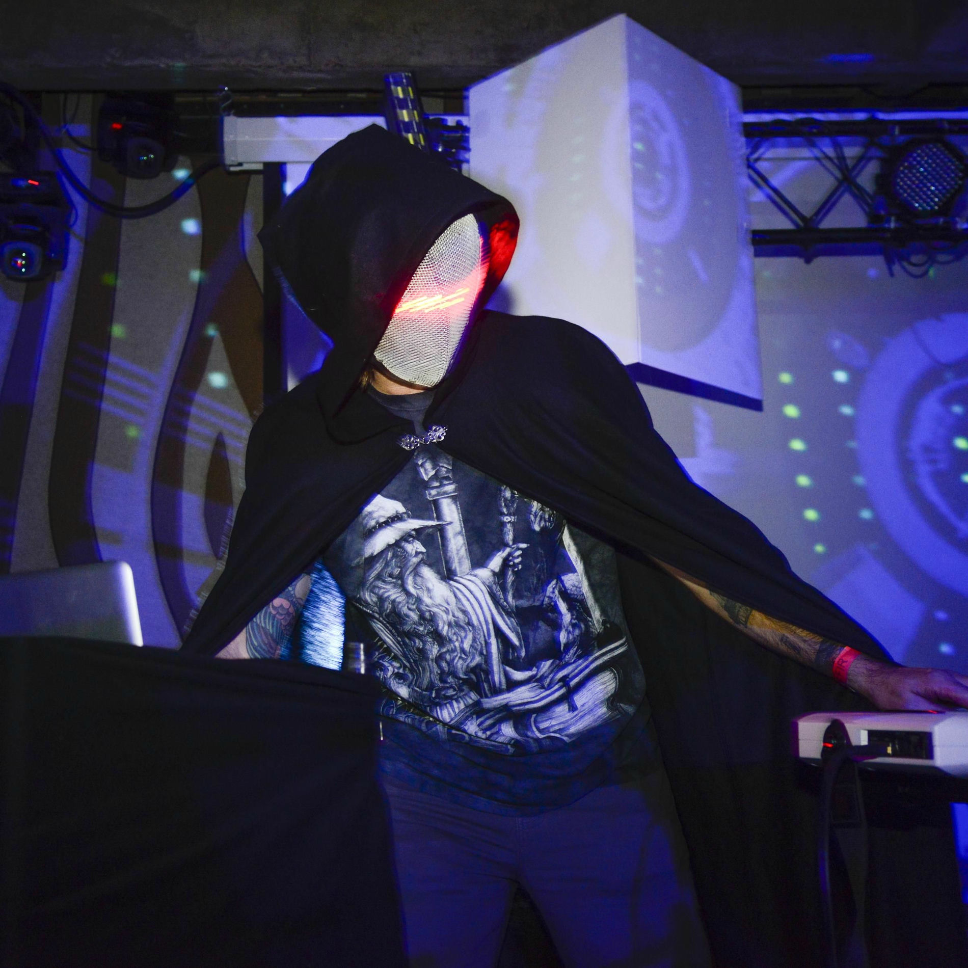 Artist picture of Magic Sword