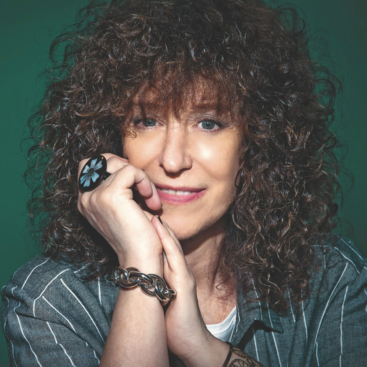 Artist picture of Julia Zenko