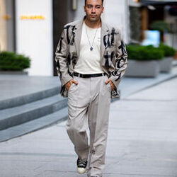 Picture of Enes Batur