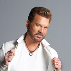 Picture of Willy Chirino
