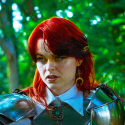Picture of Ellie Dixon
