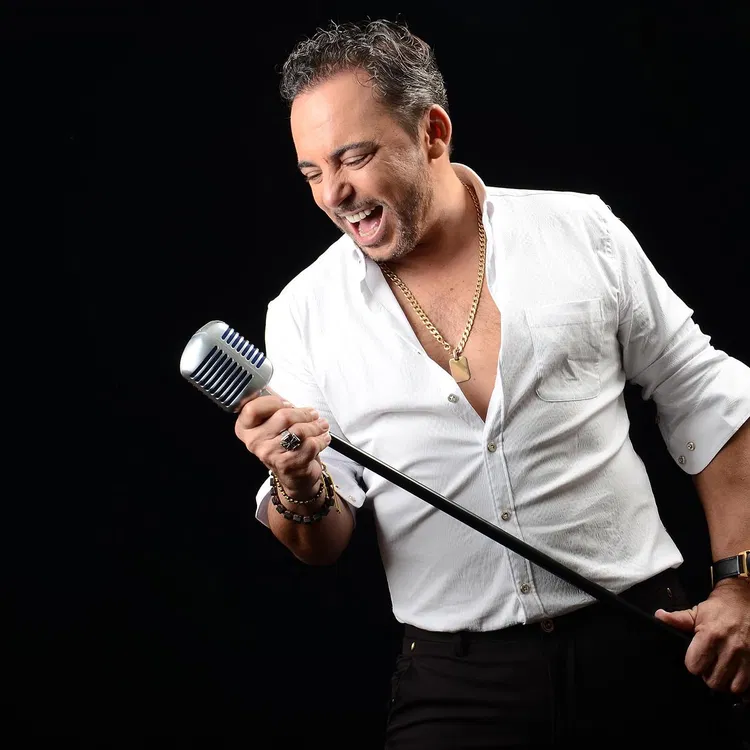 Marcos Llunas