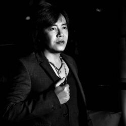 Picture of Ari Lasso