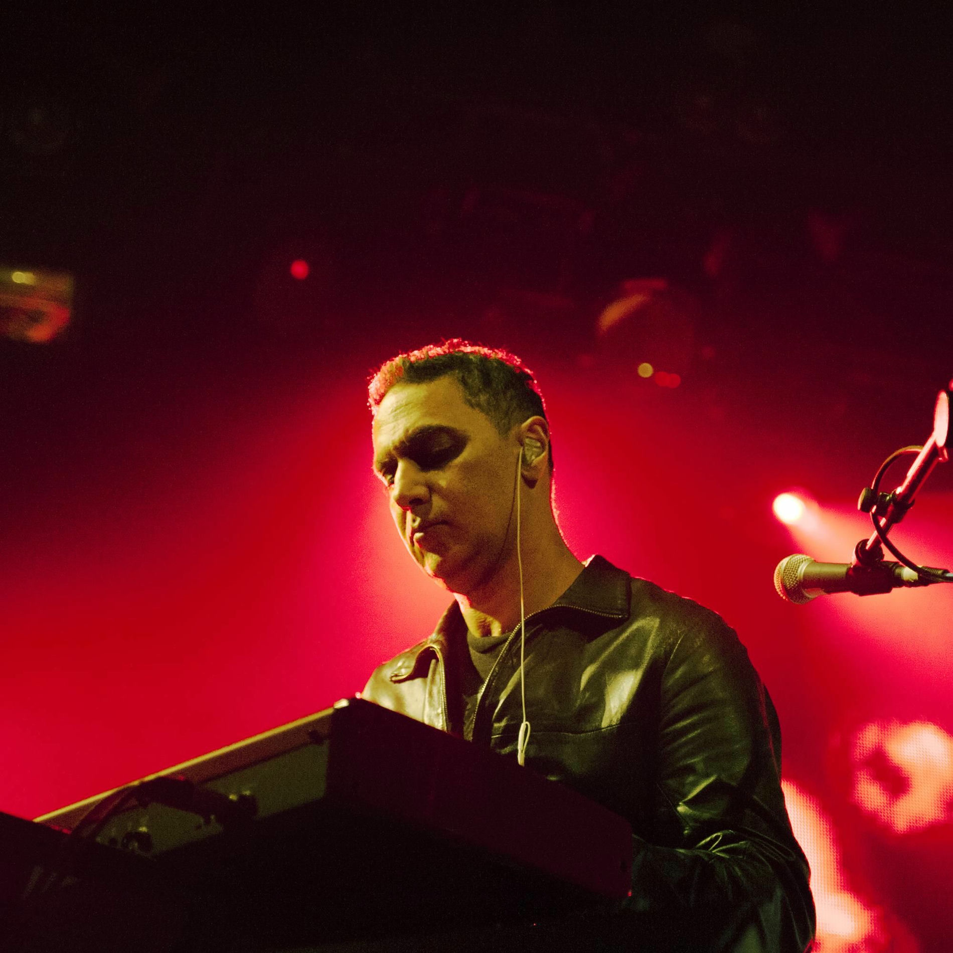 Artist picture of Nitin Sawhney