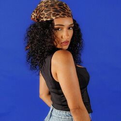 Picture of Thayna