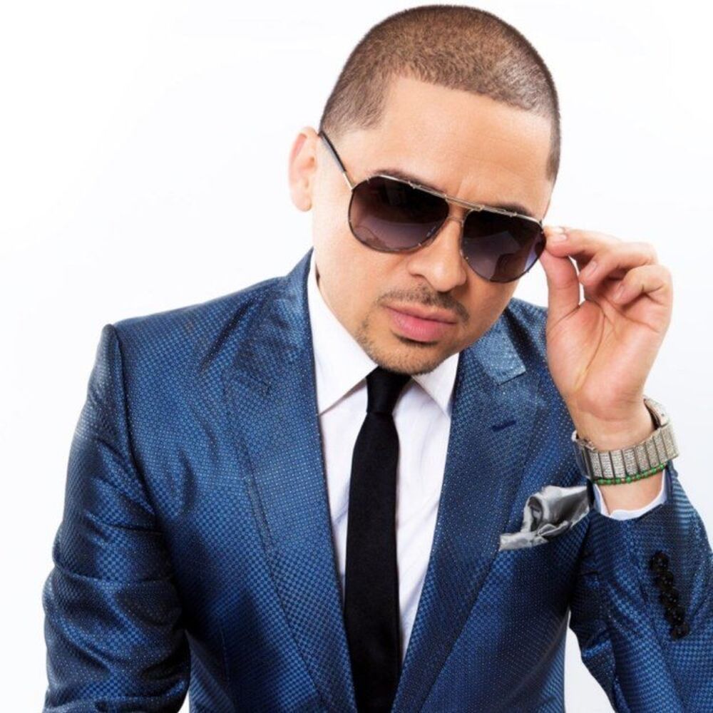 Picture of Larry Hernandez